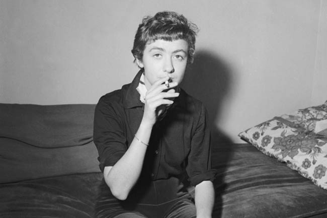 Francoise-Sagan_portrait_w858